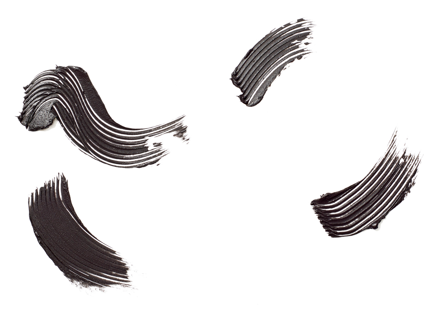 Beyond Lash Volumizing mascara - Black Ink